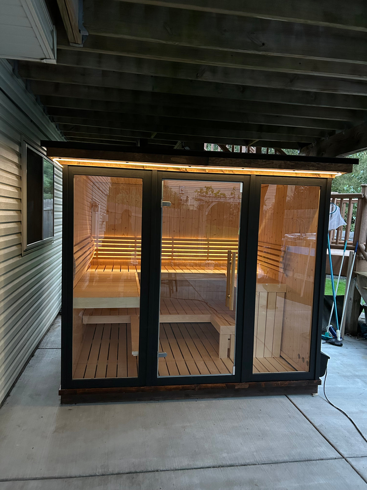 Outdoor Sauna- 7 Person